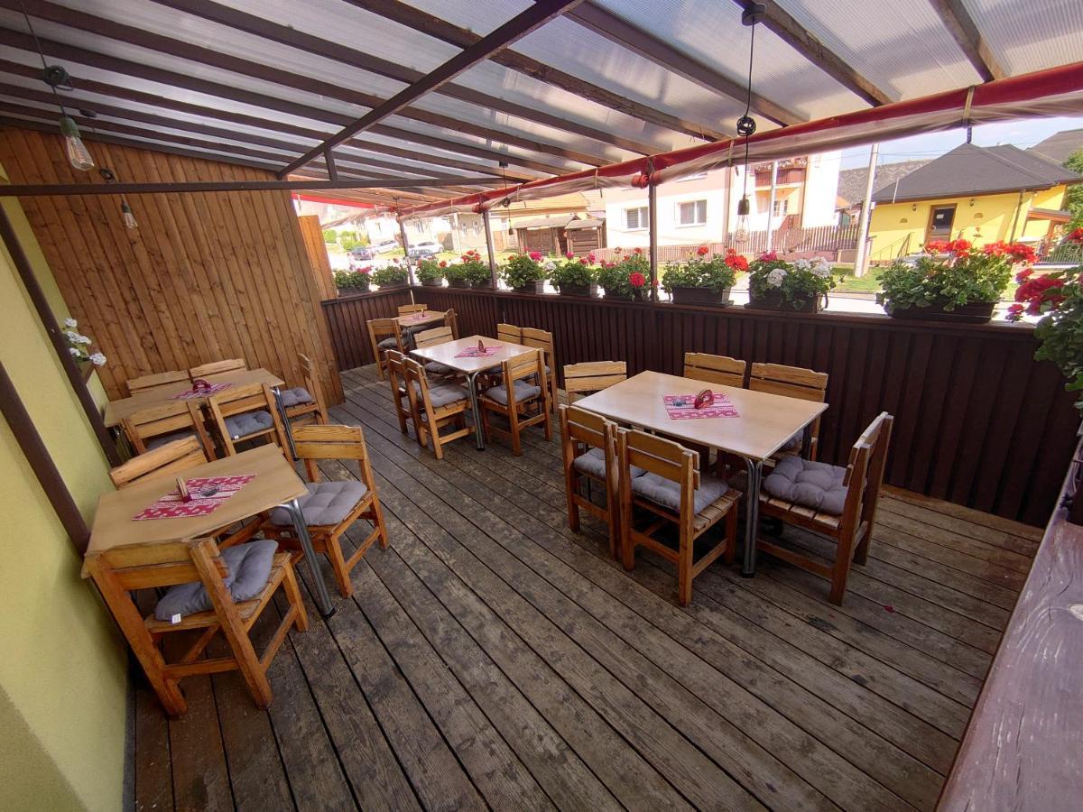 Penzion & Bar Natali Spissky Stvrtok Экстерьер фото