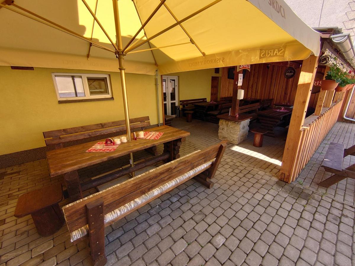 Penzion & Bar Natali Spissky Stvrtok Экстерьер фото