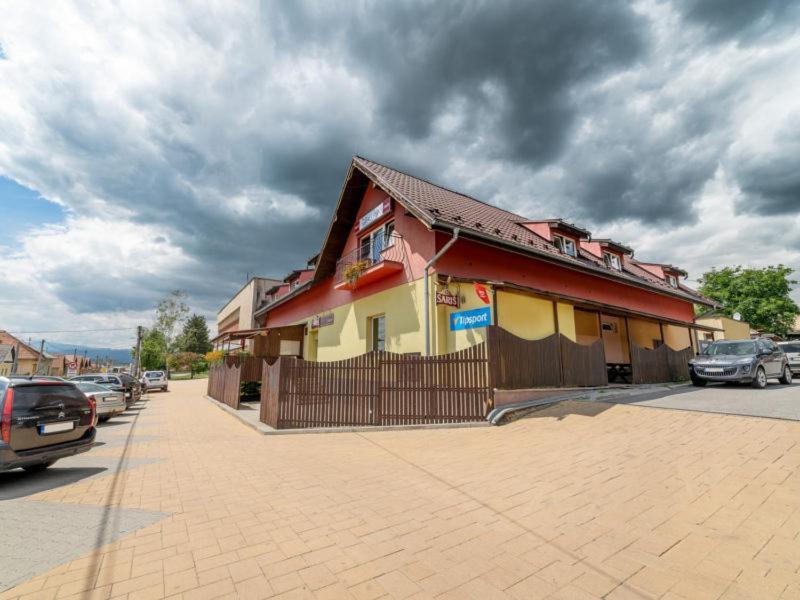 Penzion & Bar Natali Spissky Stvrtok Экстерьер фото